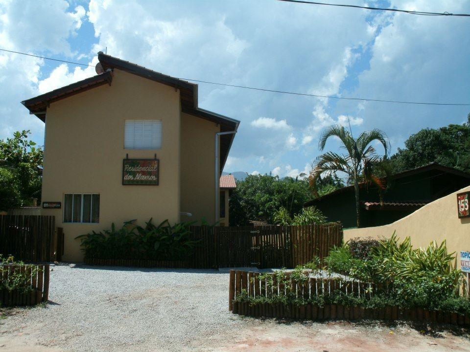 Hotel Residencial Dos Alamos Camburi  Exterior foto